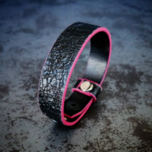 Load image into Gallery viewer, The "Taurus" designer cat collar